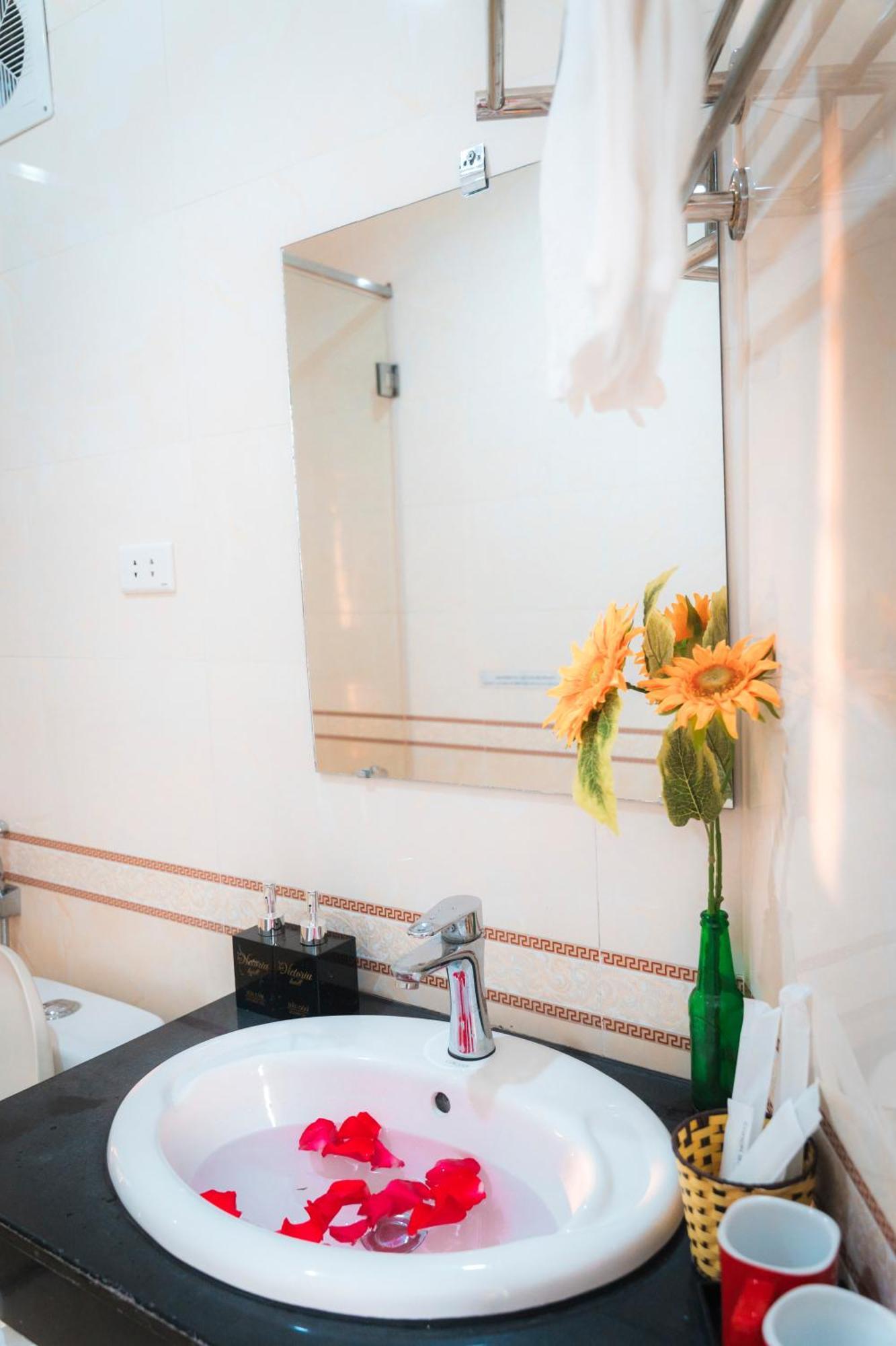 Victoria Hotel Me Tri Hanoi Zewnętrze zdjęcie